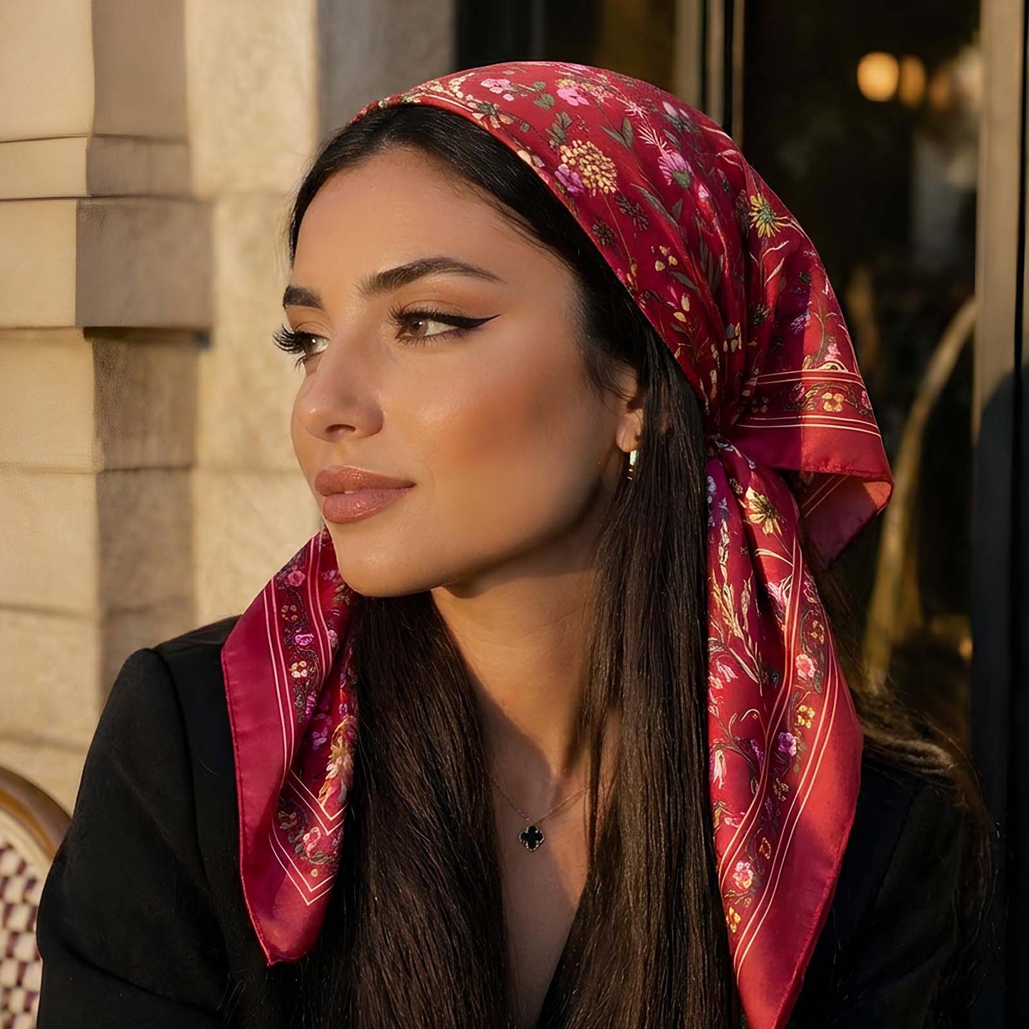 Foulard carré toucher soie Bloom Passion 70x70cm