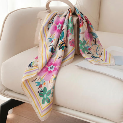 Foulard carré toucher soie Floral Fiesta 70x70cm