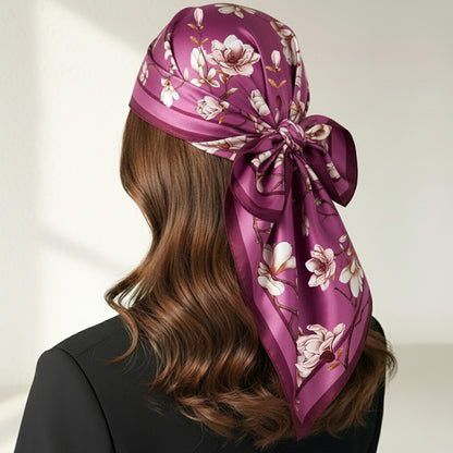 Foulard carré floral effet soie Magnolia Pourpre - 90 x 90 cm