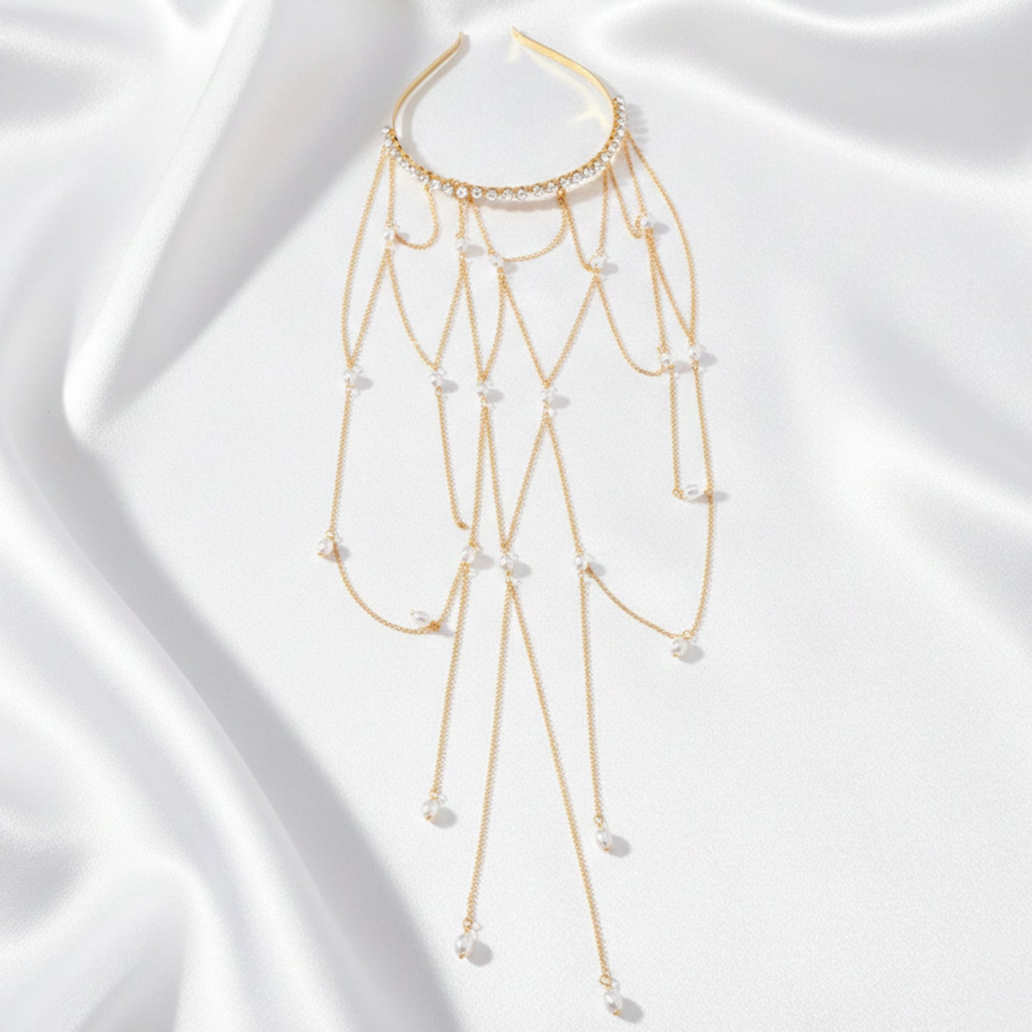 Chaîne de Tête Doré Bohème Chic avec Cascades de Chaînes et Perles Raffinées