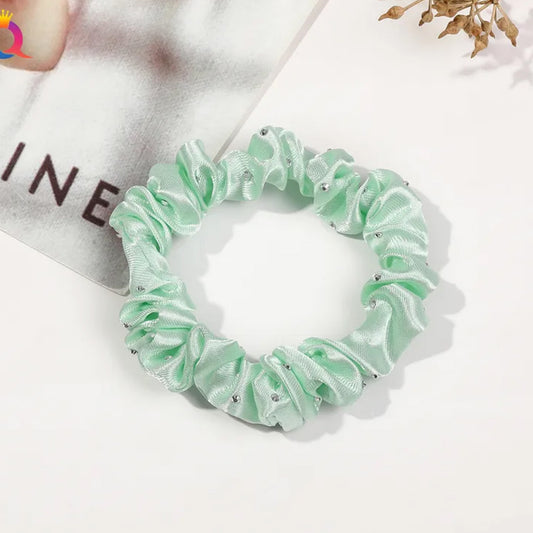 Chouchou en Satin Plissé Diamant Vert Impérial - Collection Grace