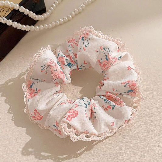 Chouchou Fleuri avec Dentelle Rose