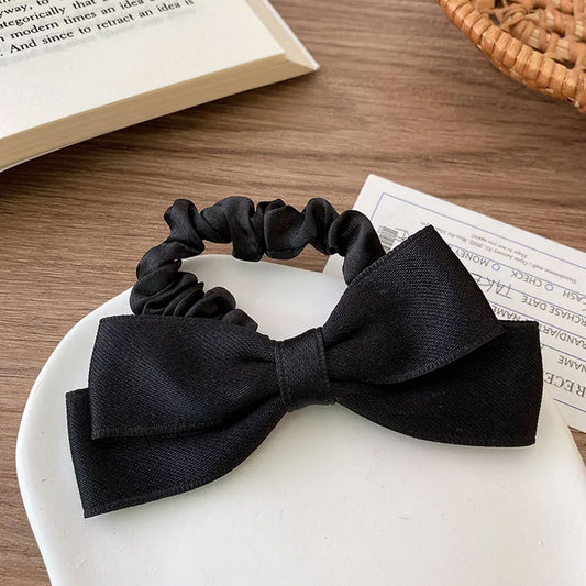 Chouchou Satin à Nœud Papillon Noir - Collection Nika