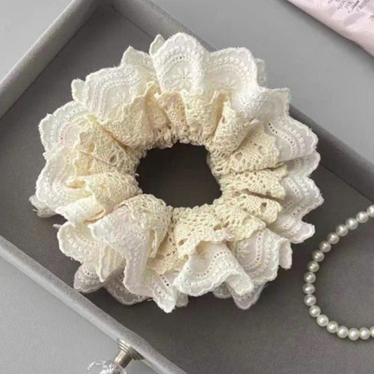Chouchou en Dentelle Brodée - Collection Rosemarie