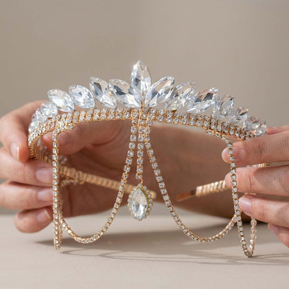 Parure de Tête Fine Dorée avec Frange Cristallisé et à Motif Feuilles Marquise