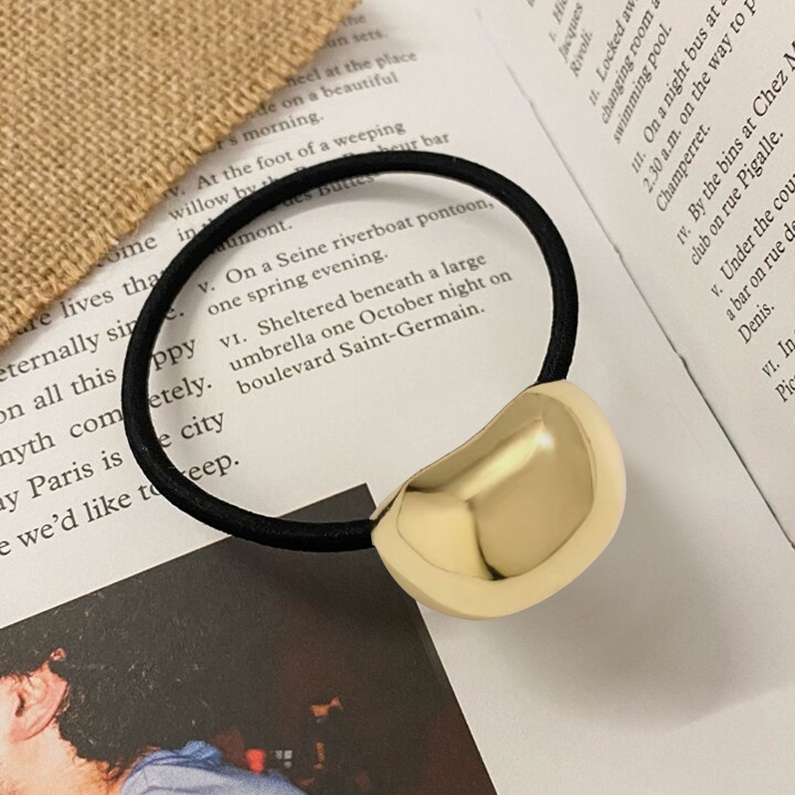 Élastique Casual Artemis à Gemme Lisse Doré