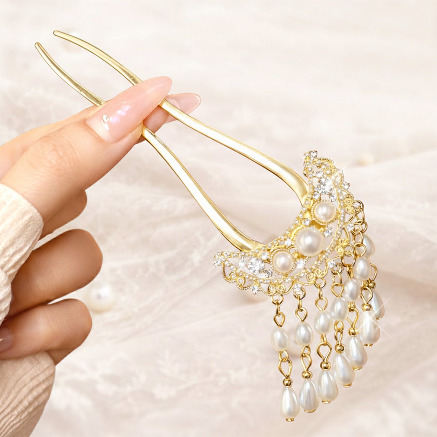 Pic à Chignon Doré Perle d’Orient à Pampilles Perlées