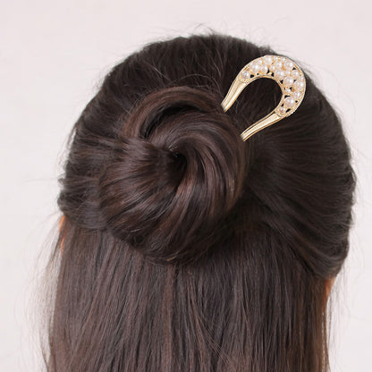 Épingle à Chignon Dorée Demi-Lune à Perles Délicates