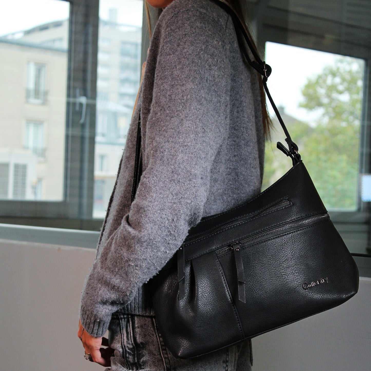 Sac Bandoulière Multi-Poches Zippées L'Allié Noir