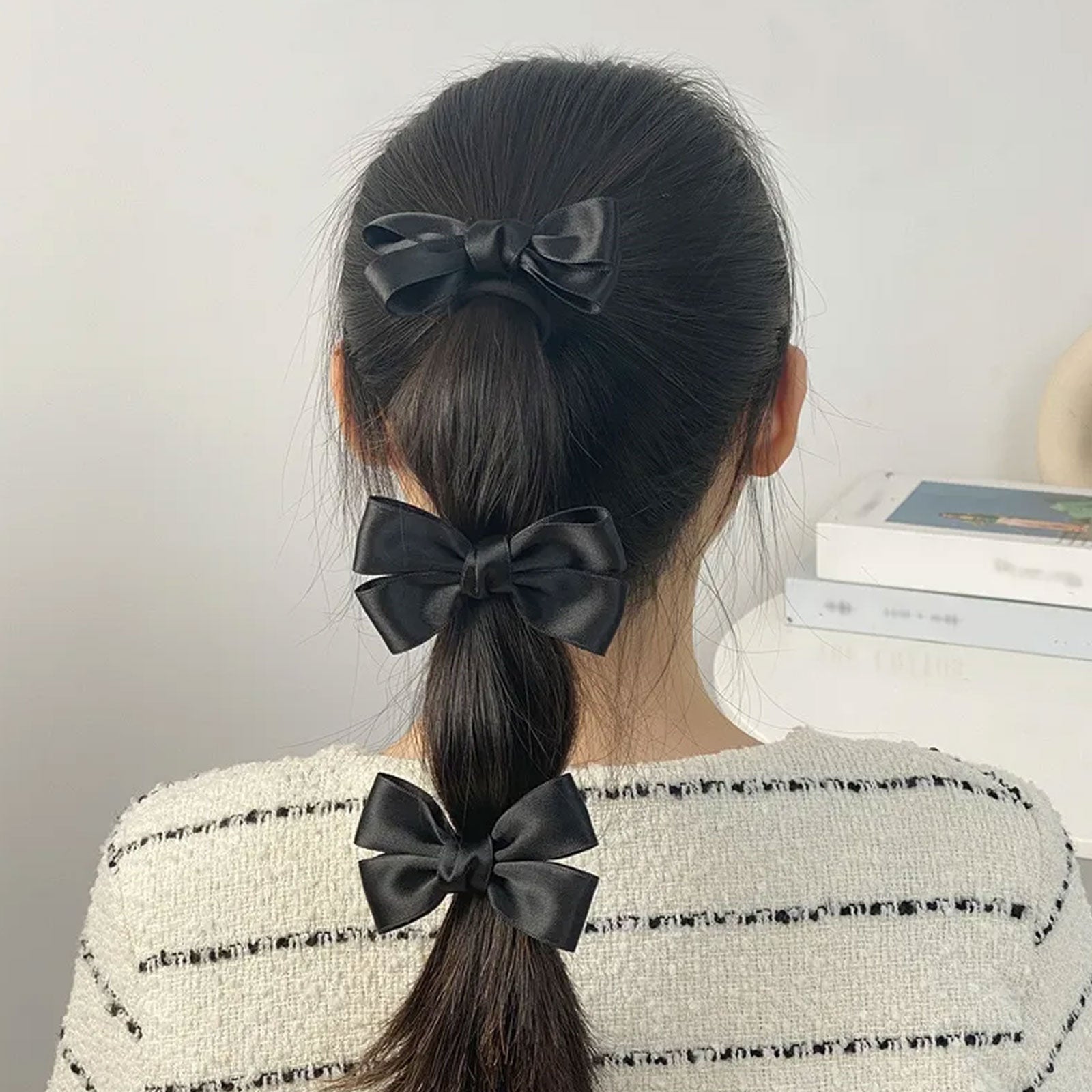 Lot de 3 Élastiques Casual pour Cheveux avec Nœud en Satin Délicat Noir