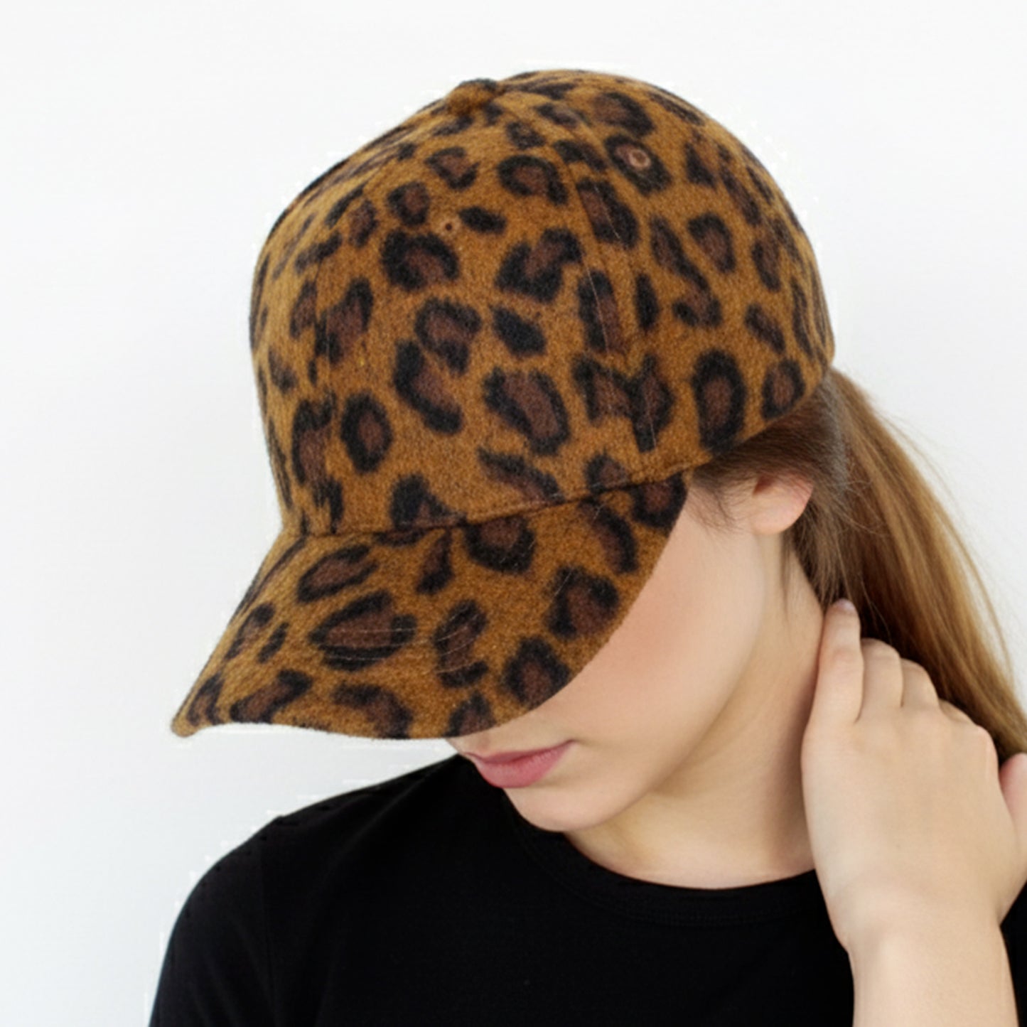 Casquette Femme Fuzzy Touch Imprimé Léopard Marron