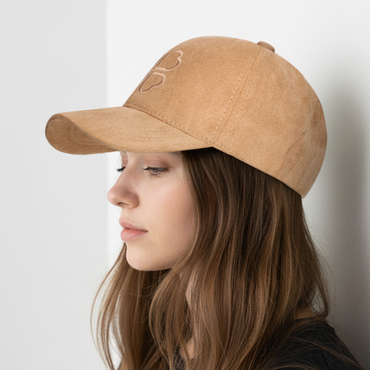 Casquette Femme Clover Heart Effet Daim Beige