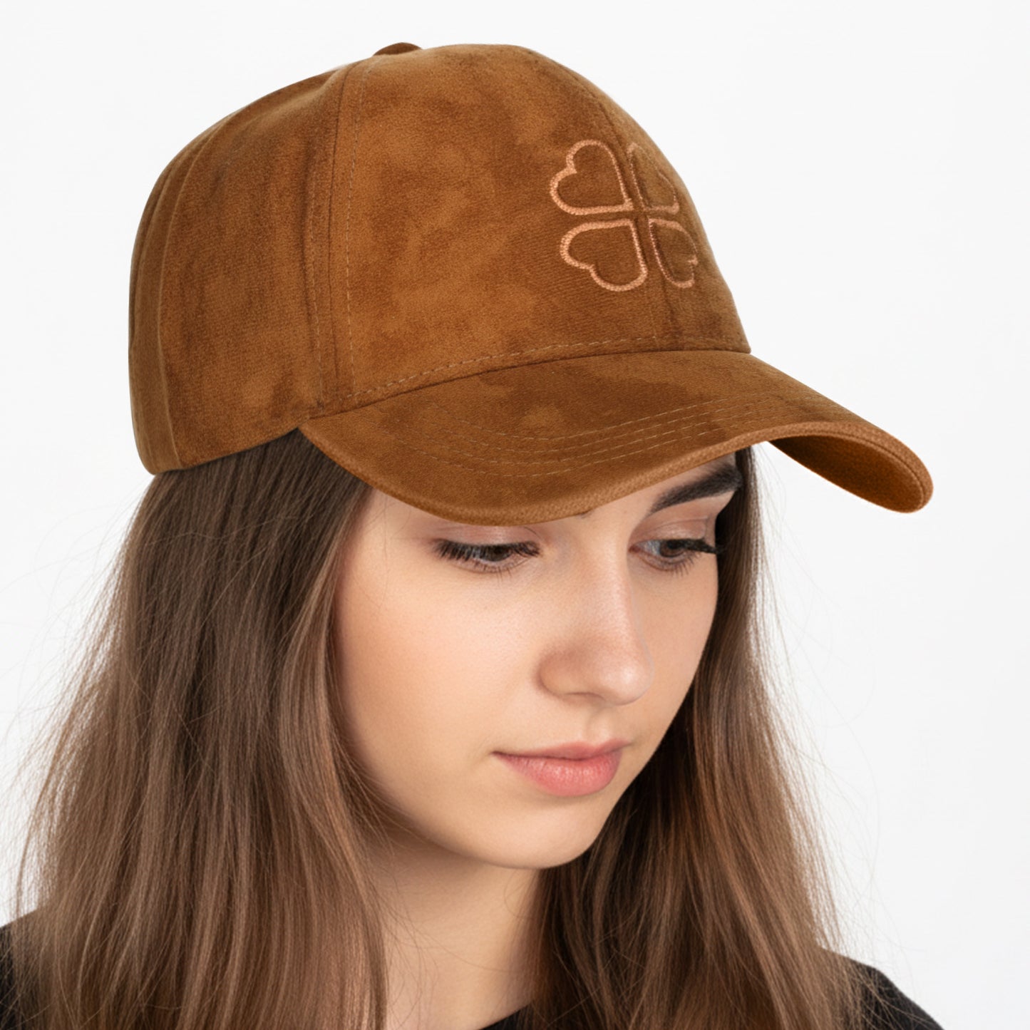 Casquette Femme Clover Heart Effet Daim Marron