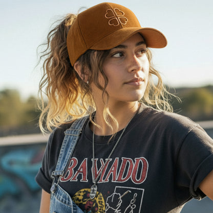 Casquette Femme Clover Heart Effet Daim Marron