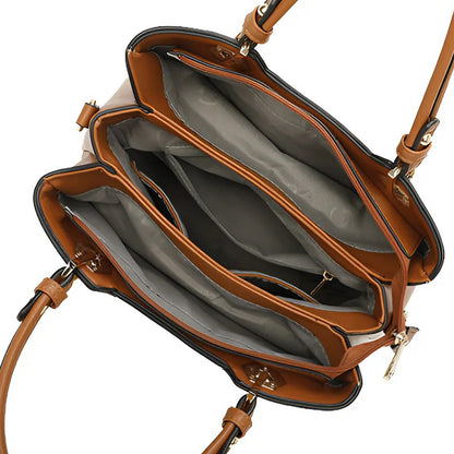 Sac Fourre-Tout Trois Teintes à Pompon La Nuance Marron-Beige