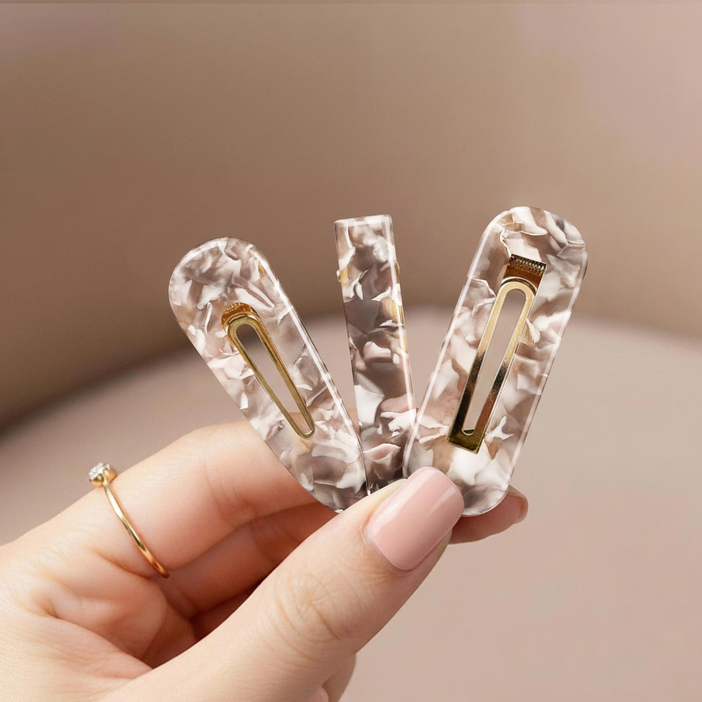 Lot de 3 Pinces Plates Pinkie en Résine Marbrée