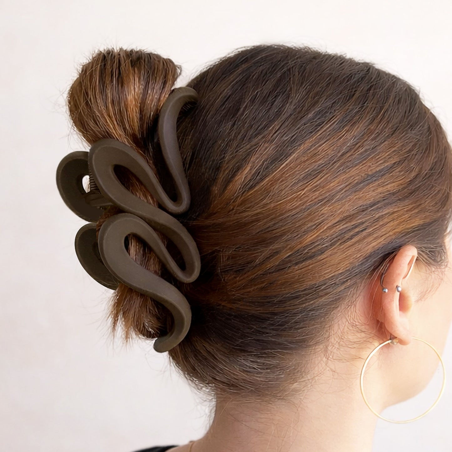 Pince Cheveux Ondulée Effet Vague Marron
