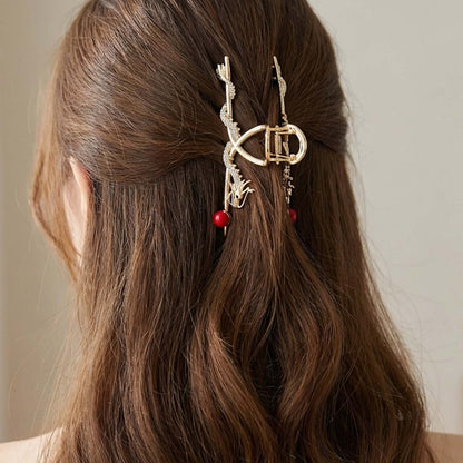 Pince Bijou Aura Dragon Ornée de Strass et Perle Rouge