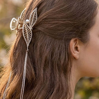 Pince Bijou Brise Argentée Feuillage et Chaînes Fines