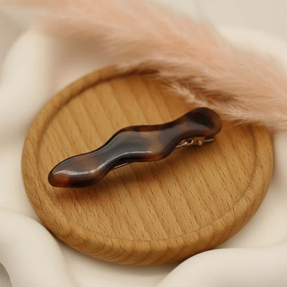 Barrette Clip Ondulée Style Parisien Écaille Ambre