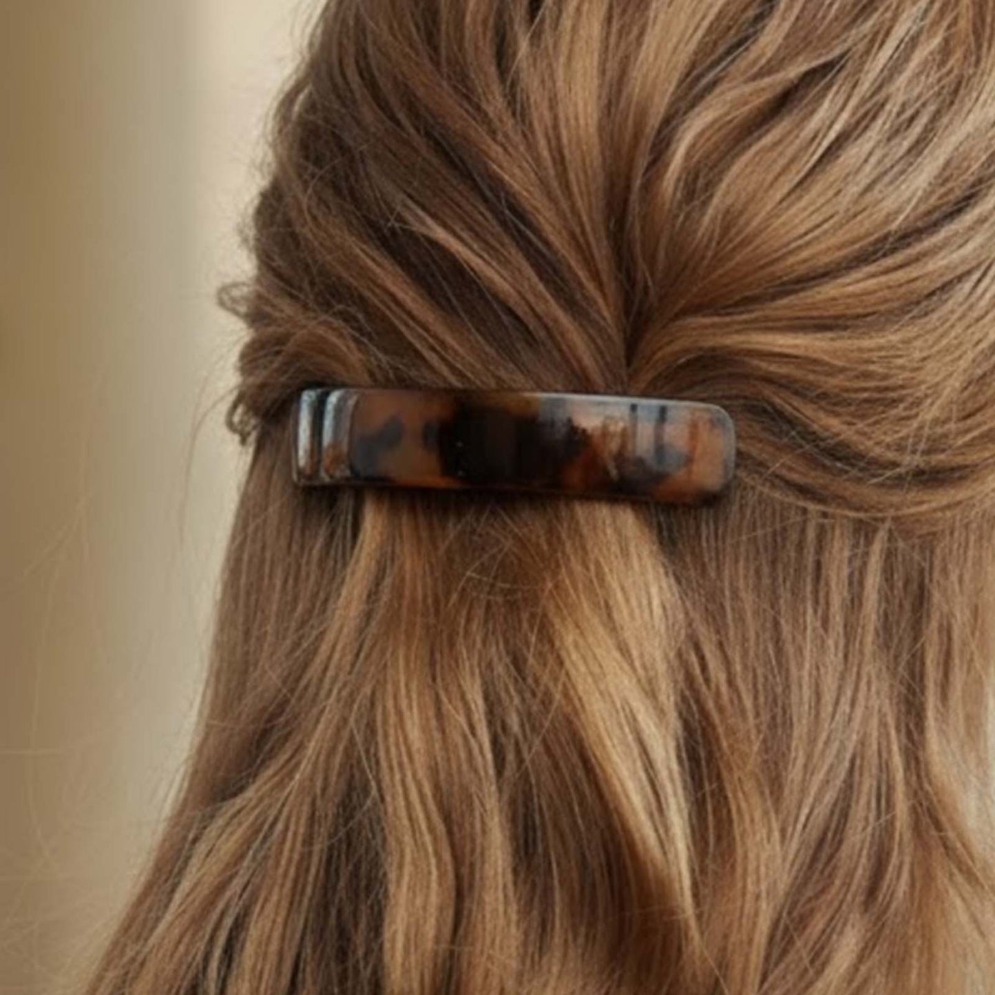 Barrette Clip Rectangulaire Aura Classique Écaille Ambre