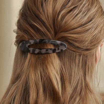 Pince Clip Ovale Allure Parisienne Écaille Teinté Gris