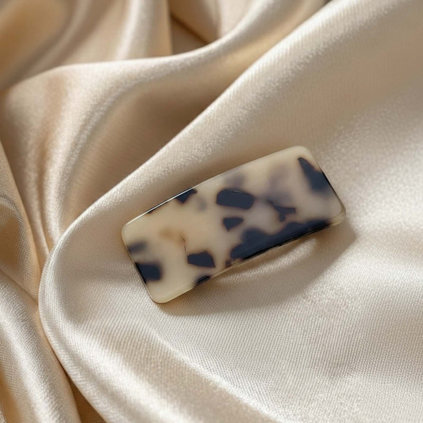 Barrette Clip Rectangle Glossy Écaille Marbrée Crème