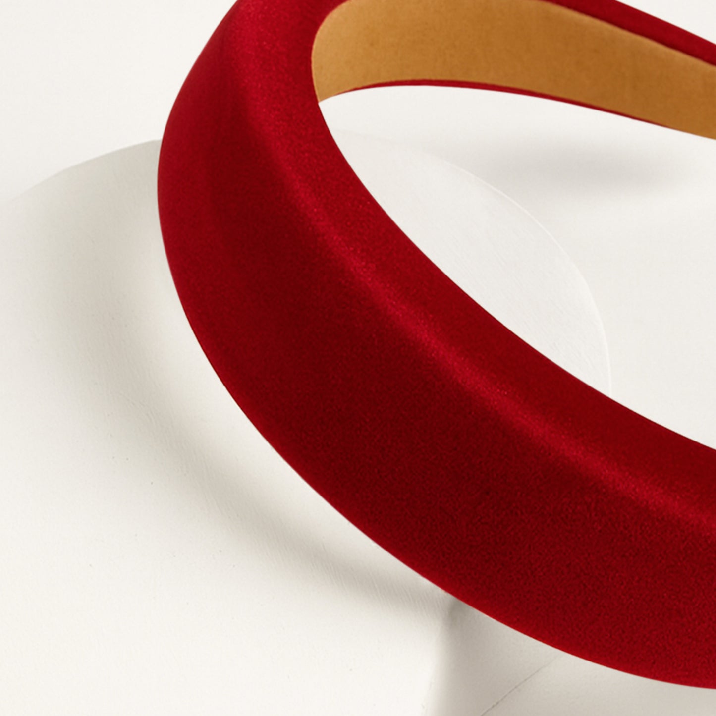 Serre-tête Large Emmylou en Velours Coussiné Rouge