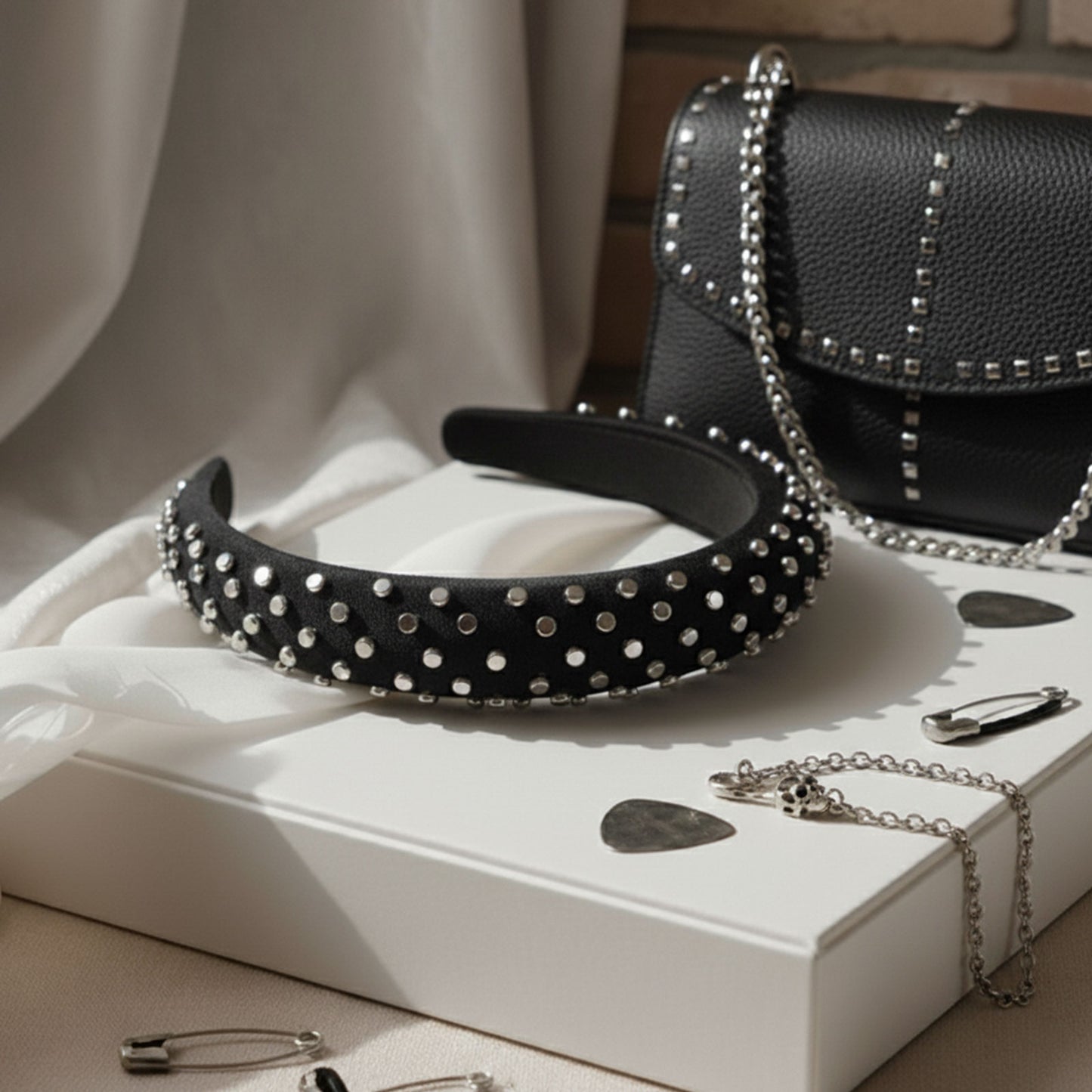 Serre-tête Large Miley Rock & Studs Noir
