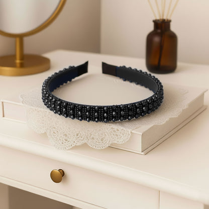 Serre-tête noir élégant à perles décoratives en cristal