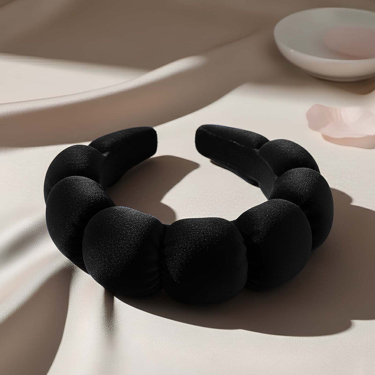 Serre-tête Spa Rembourré pour Soins Nuage Doux Effet Ombré Noir Satiné