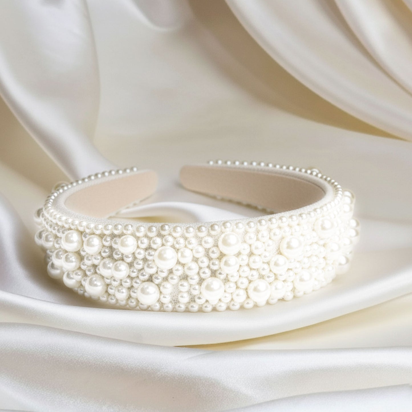 Serre-tête Large Nyssa Couronne de Perles Blanc