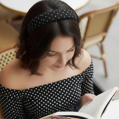 Serre-tête Large à Pois Alexandra en Tissu Doux Noir