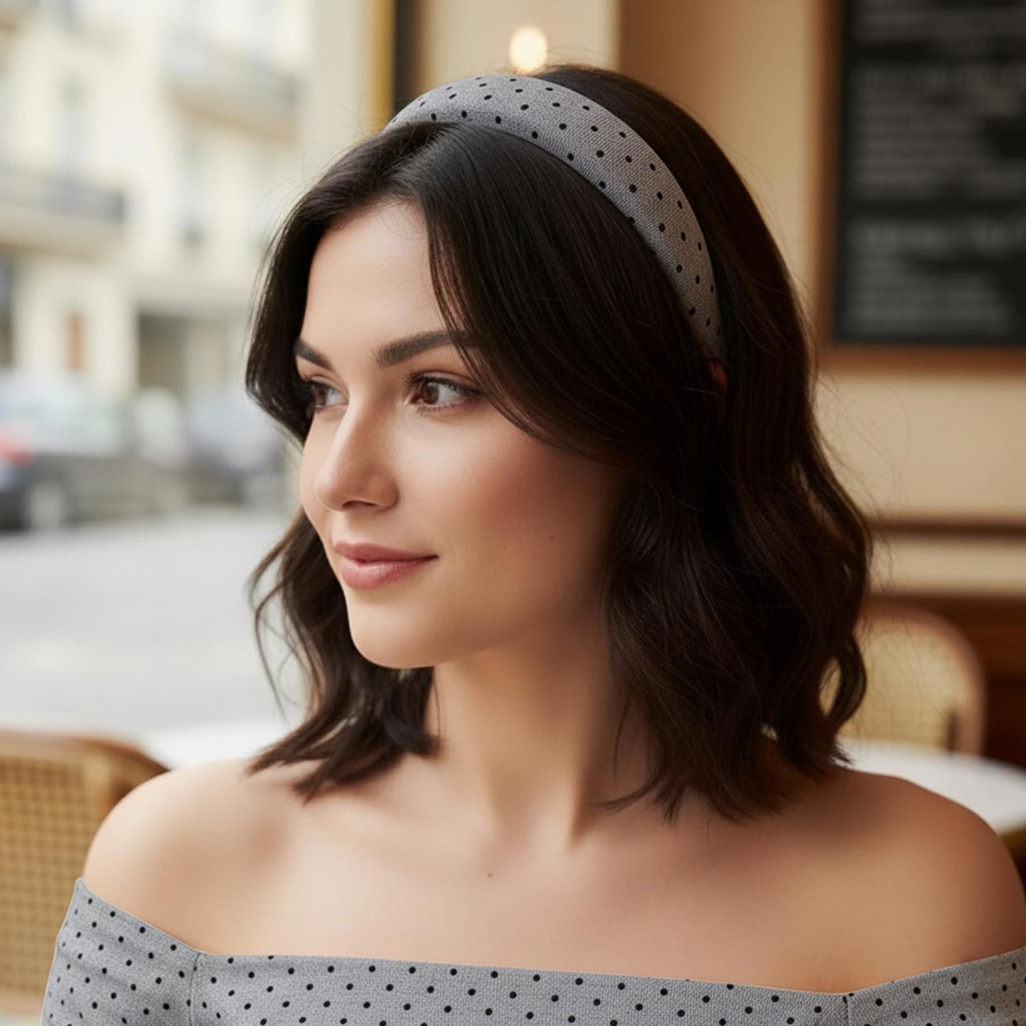 Serre-tête Large à Pois Alexandra en Tissu Doux Gris