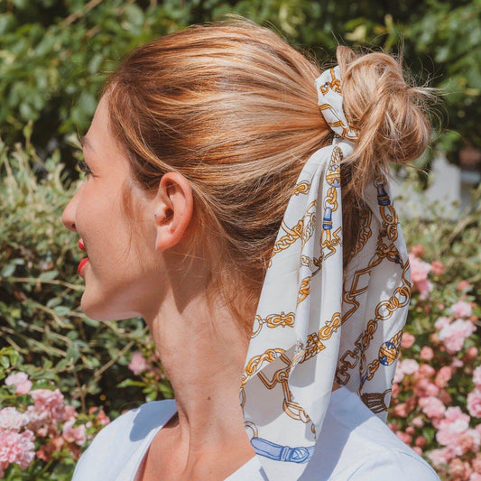 foulard motif chaine femme